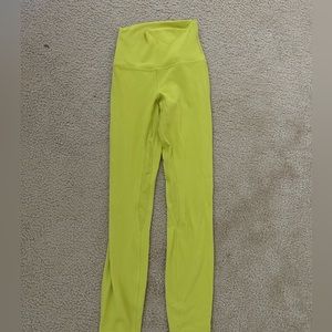 yellow lulu lemon leggings!!